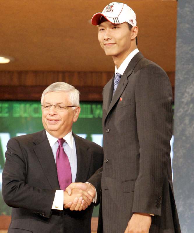 Yi Jianlian 